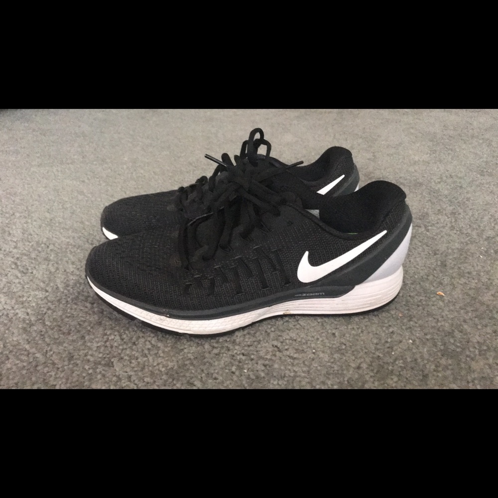 Women’s Nike shoes