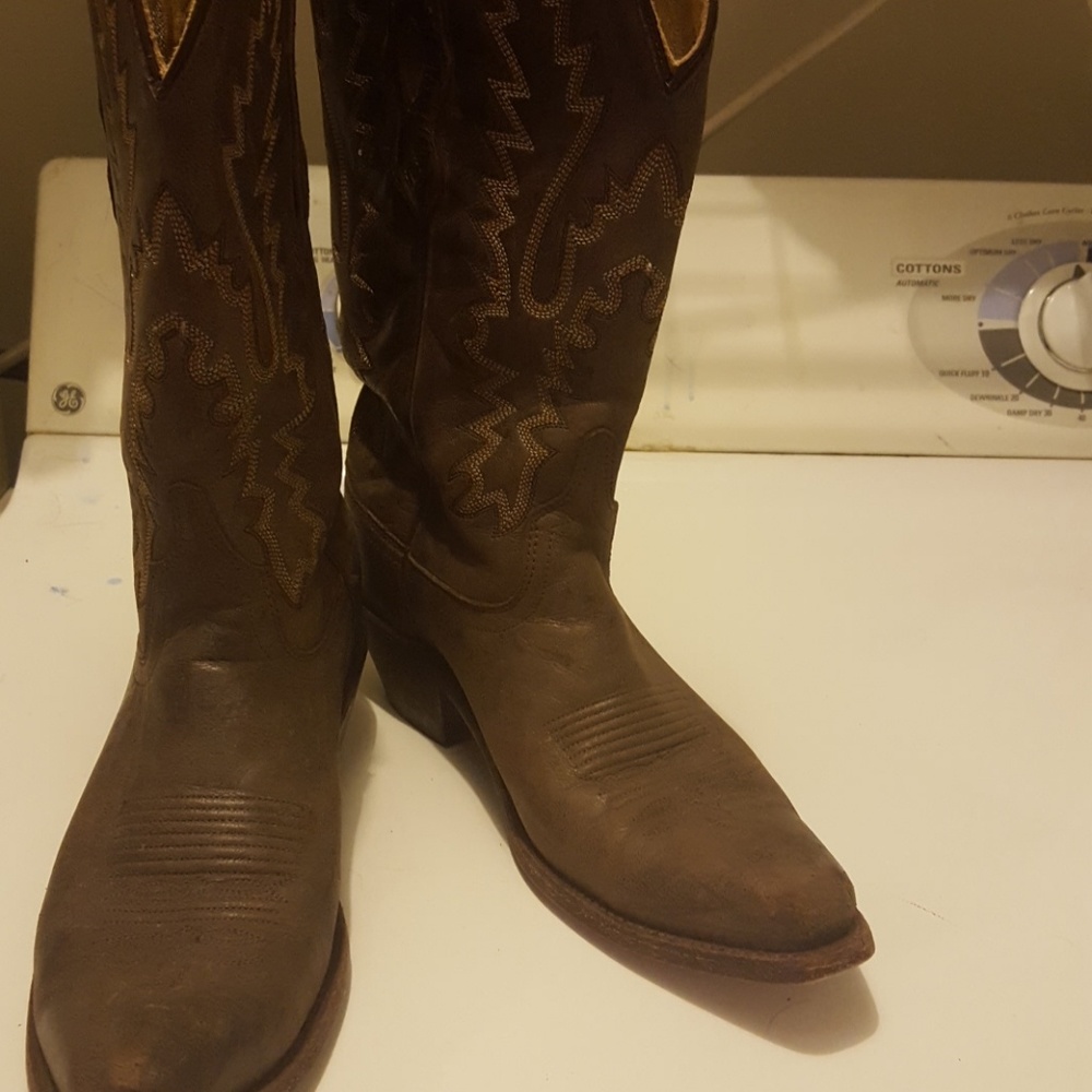 Western boots - Picture 2 of 3