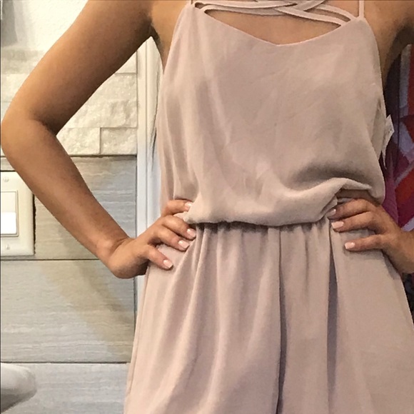 Perfect date night Blush Romper - Picture 4 of 5