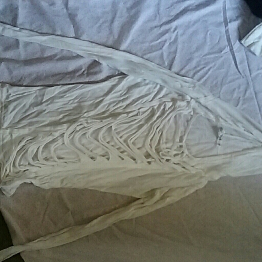 Super cute white ripped hoodie shirt