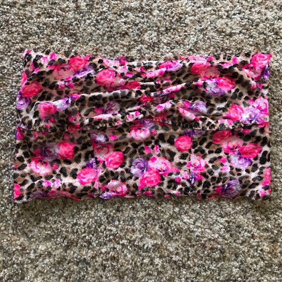 VS PINK bandeau SET OF 4!!💕💕 - Picture 6 of 8