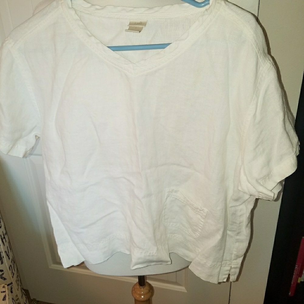 White linen tee