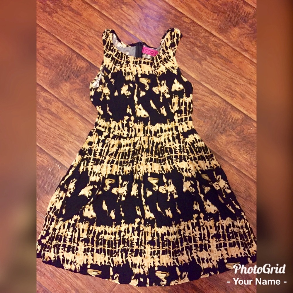Boohoo print dress