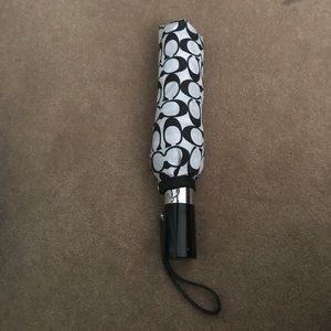 Coach umbrella