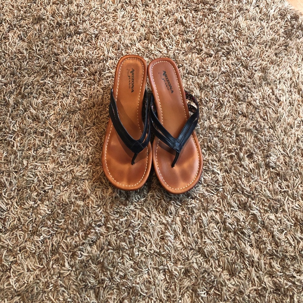 Sandel Wedges
