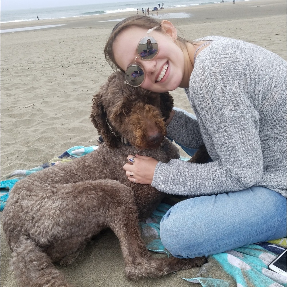 Meet your Posher, Ally