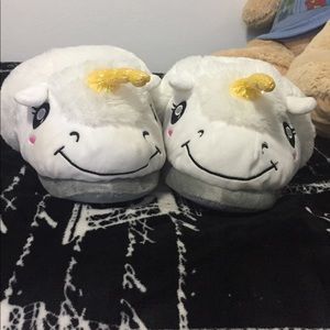 Unicorn Slippers ❤️