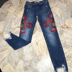 Zara Embroidery Denim Jeans