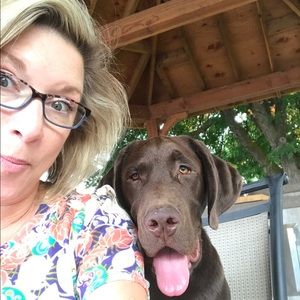 Meet your Posher, Dana