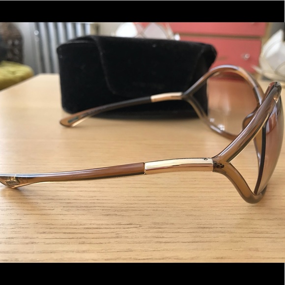 Tom Ford “Whitney” sunglasses main image 4