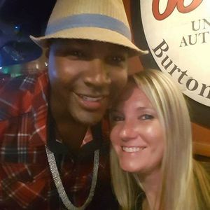 Meet your Posher, Whitney