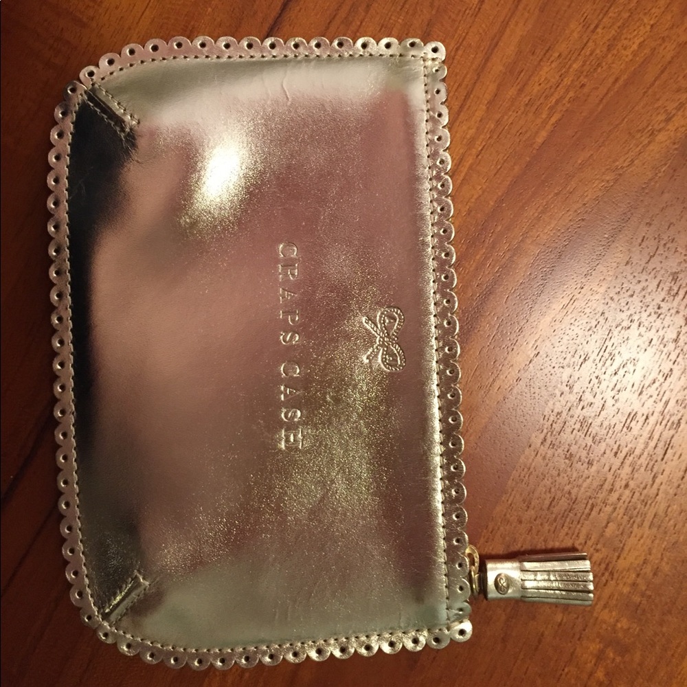 Anya Hindmarch small bespoke loose pocket. Zip
