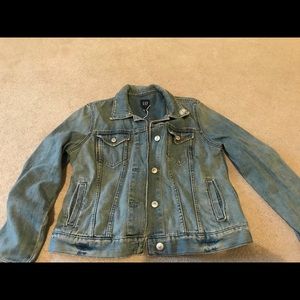 Gap weathered-style jean jacket sz XL