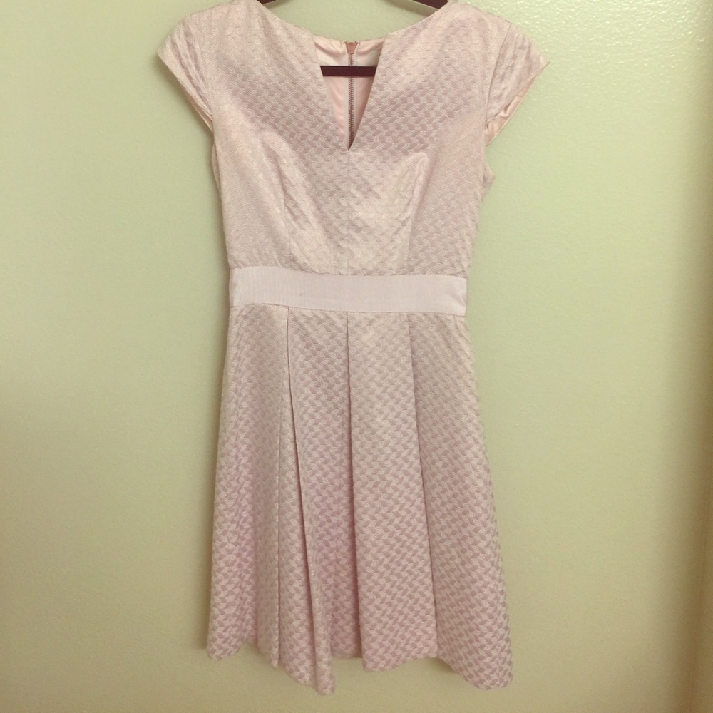 Ted baker v cut dress