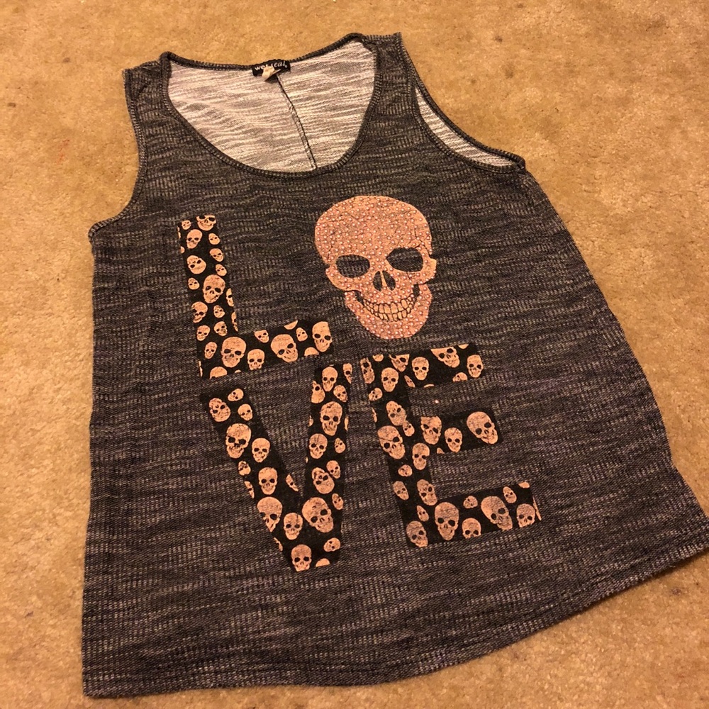 Sleeveless skull head top