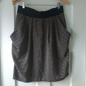 H&M pencil skirt H&M pencil skirt