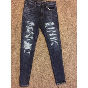 American Eagle high wasted distressed jeggings!