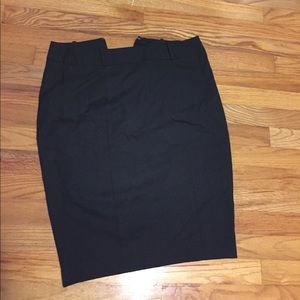 Mossimo black pencil skirt