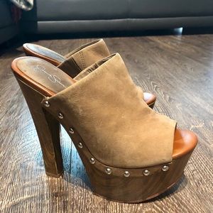 🆕Jessica Simpson high heel studded clogs