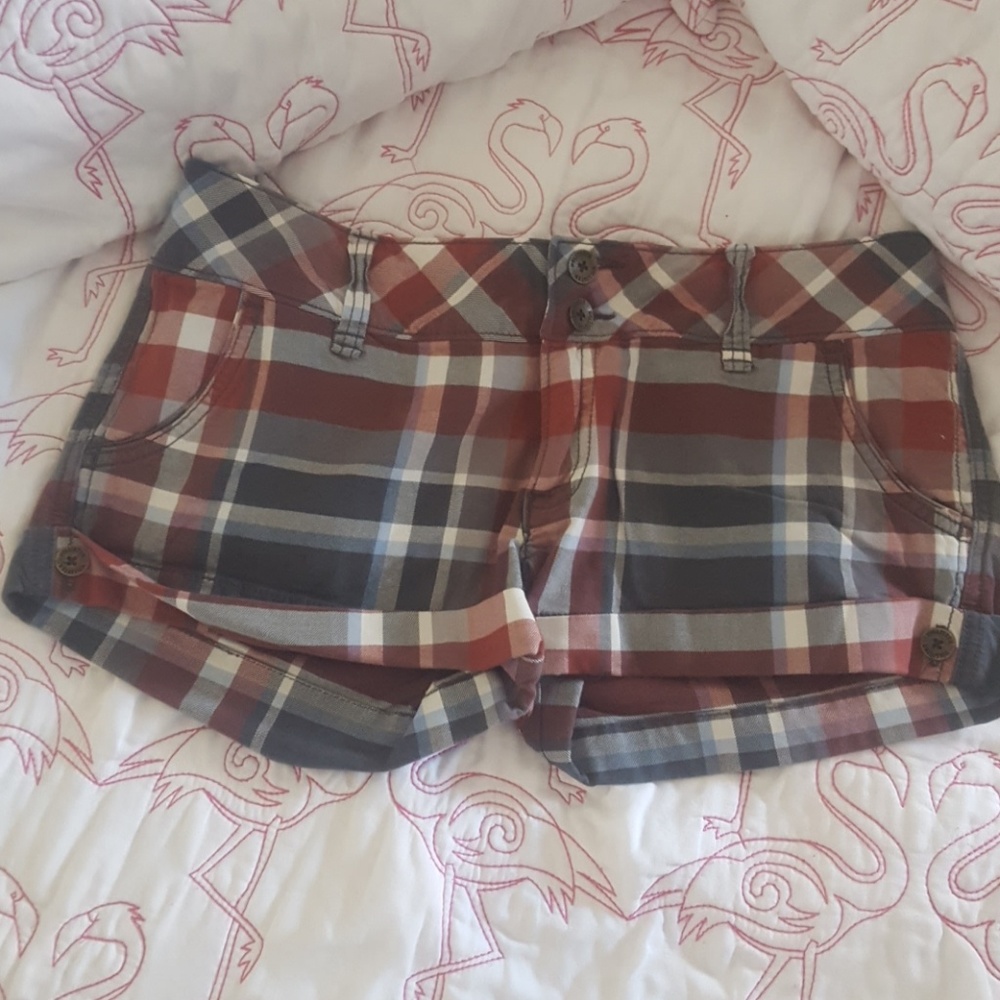 Size 5 Hollister plaid shorts