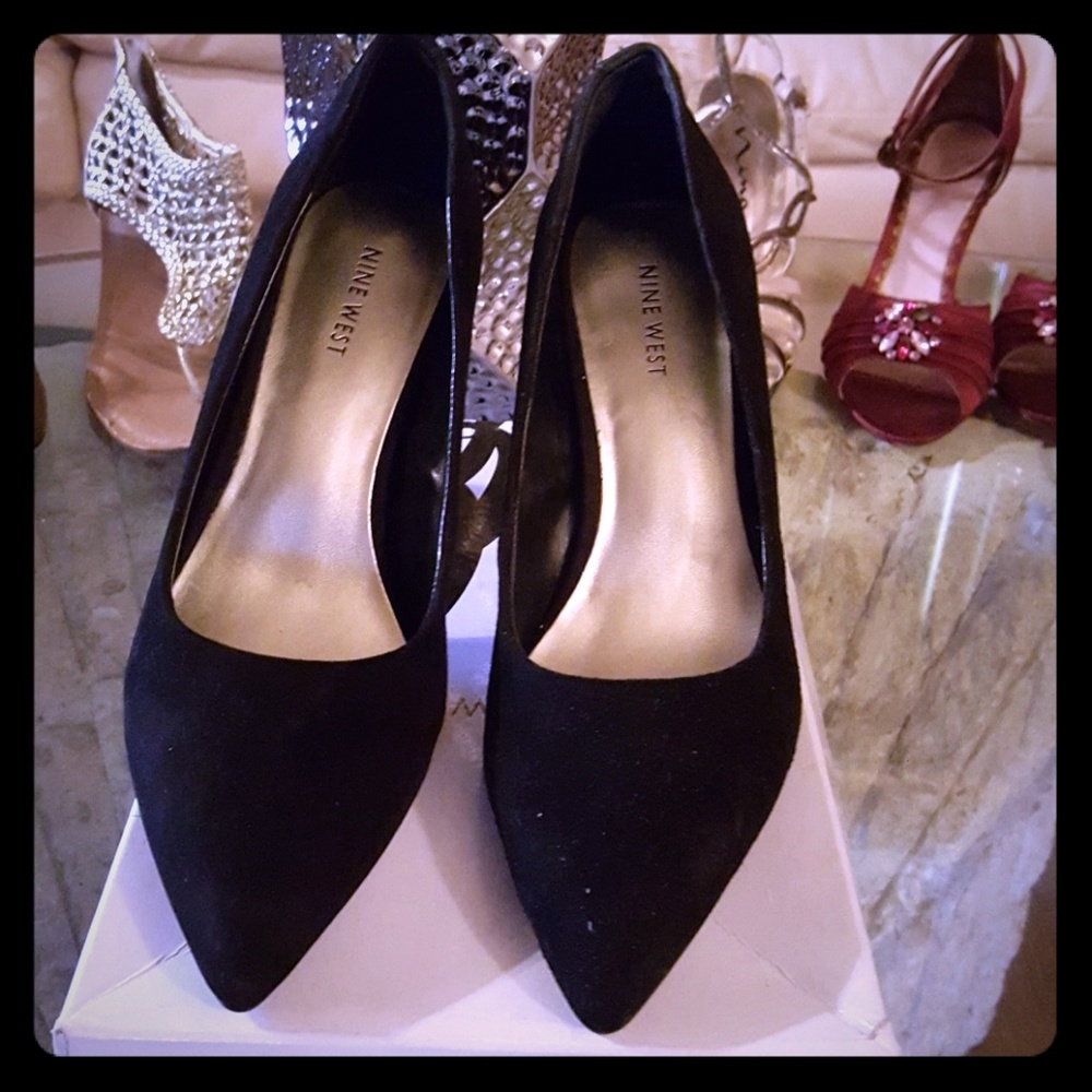 SHOES