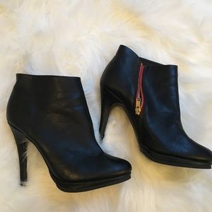 Barely worn black leather bootie heels!