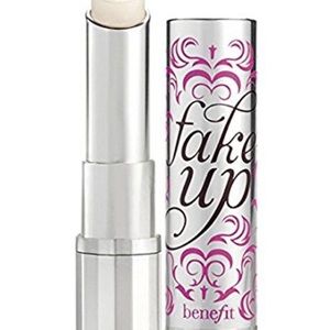 Benefit fake up hydrating concealer in medium new