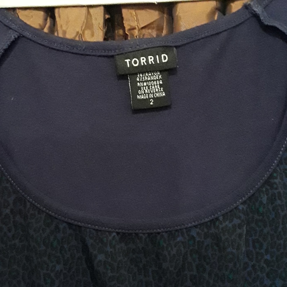 Torrid top - Picture 3 of 3