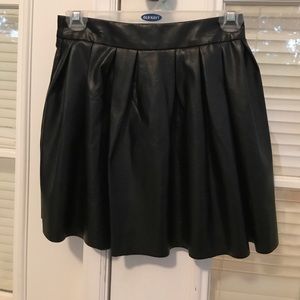 Tobi faux leather skirt