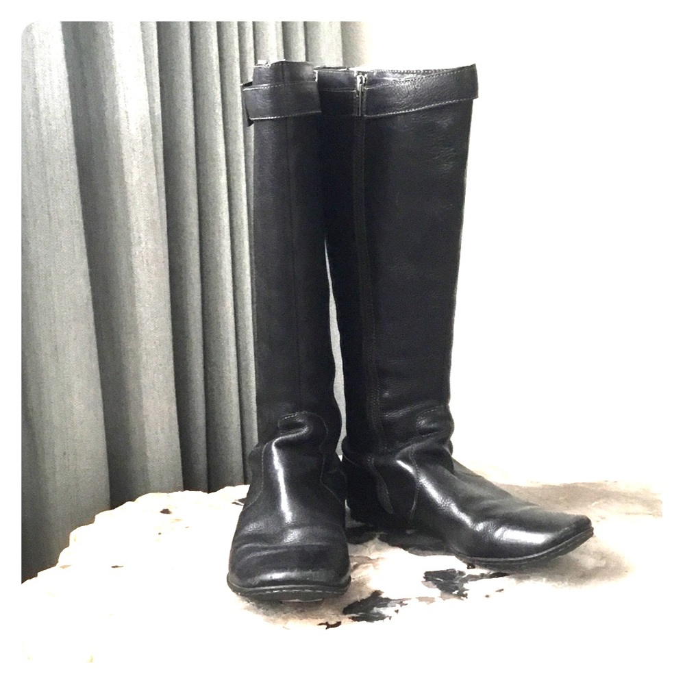 Black Leather Born Boots - WORN A FEW TIMES!!!
