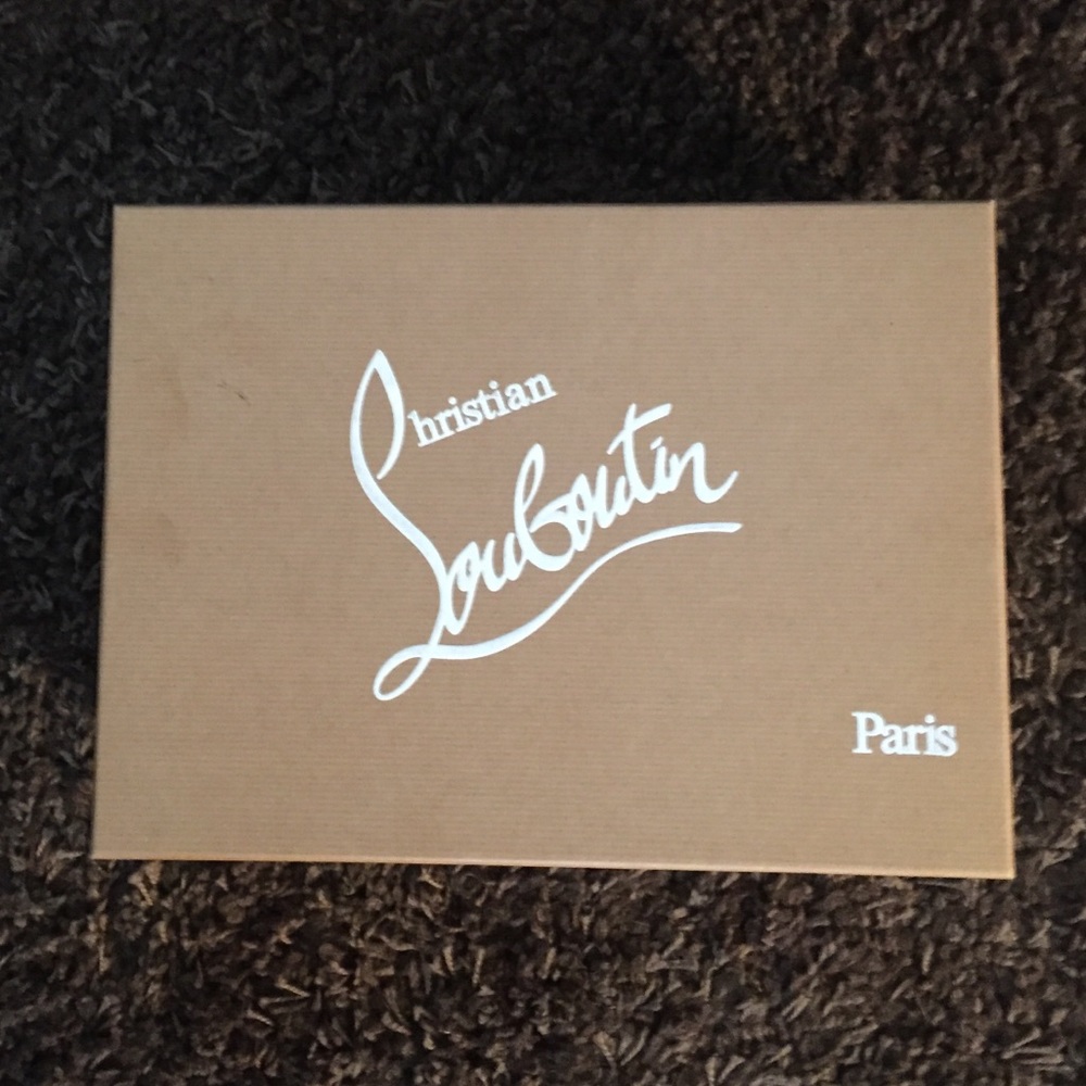 Louboutin Aquamarine Spike heels. Size 38. - Picture 7 of 8