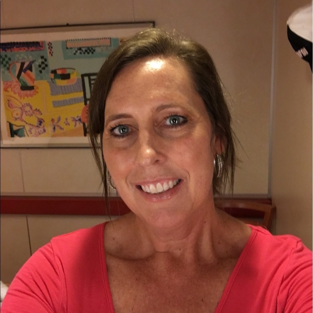Meet your Posher, Christina