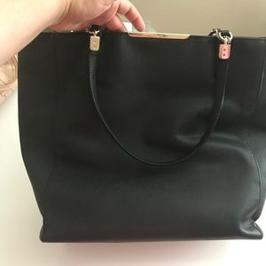 COACH | Carry All Handbag