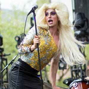 Meet your Posher, Christian