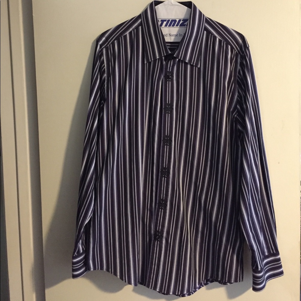 7 Diamonds men’s dress shirt