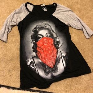 Marilyn Monroe top