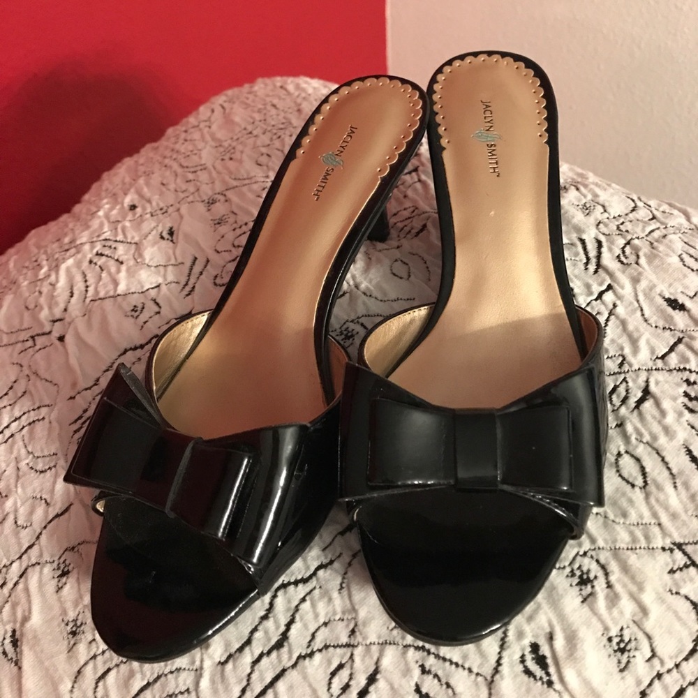 Cute SLIP ON low heels‼️🙌🏾