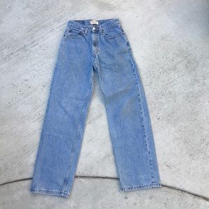 Levi relaxed fit 550 jeans