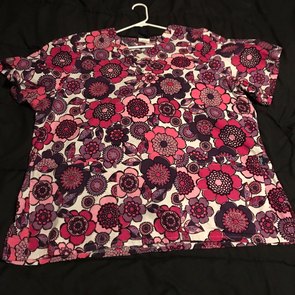 Tafford Size Large Scrub Top