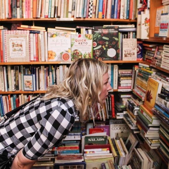 Meet your Posher, Amy - Picture 3 of 8