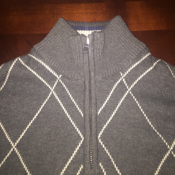 Men's Sweater - Picture 4 of 4