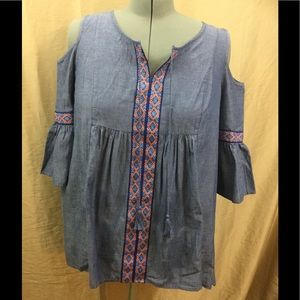 New Directions Cold shoulder denim plus size