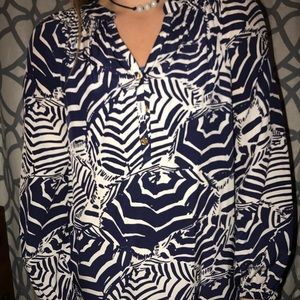 Lilly pulitzer top!