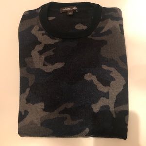 Michael Kors like new camo sweater