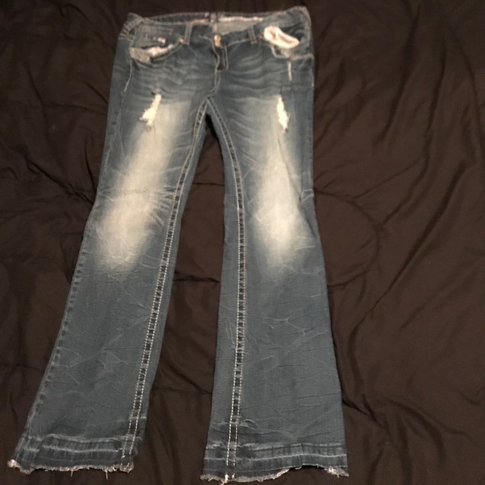 Amethyst destroyed look jeans. Size 18.