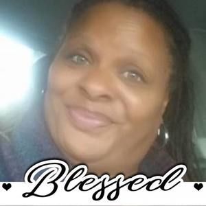 Meet your Posher, Demetria