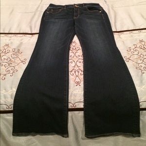 New American Eagle Jeans. Only worn once.