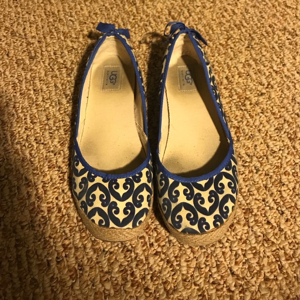 Ugg flats