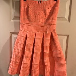 *last call* Size medium bandage dress