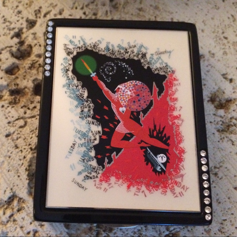 Estee Lauder Aries Erte compact. New in box.